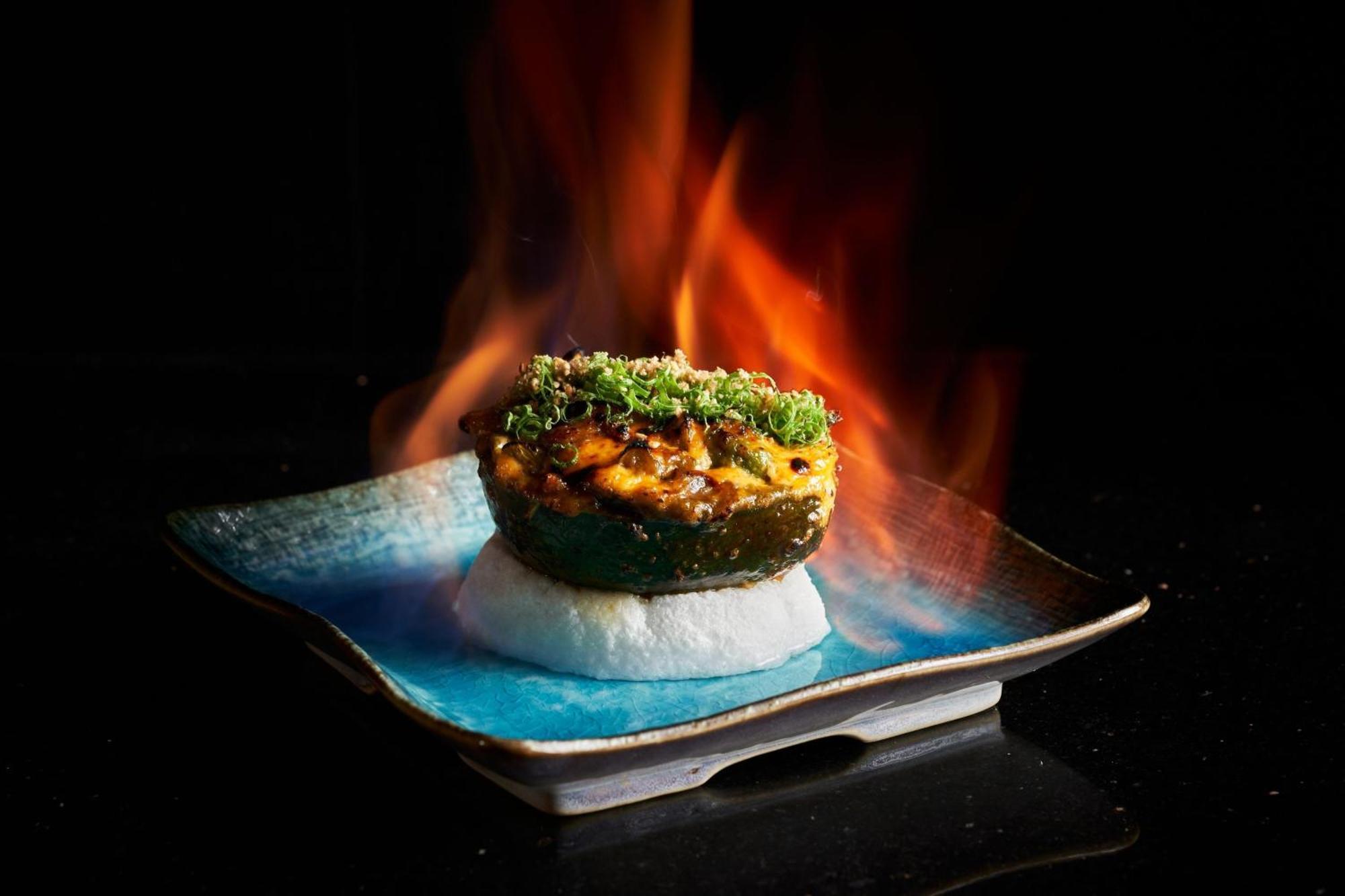 Marriott Resort Palm Jumeirah, Dubaj Zewnętrze zdjęcie A flaming scallop